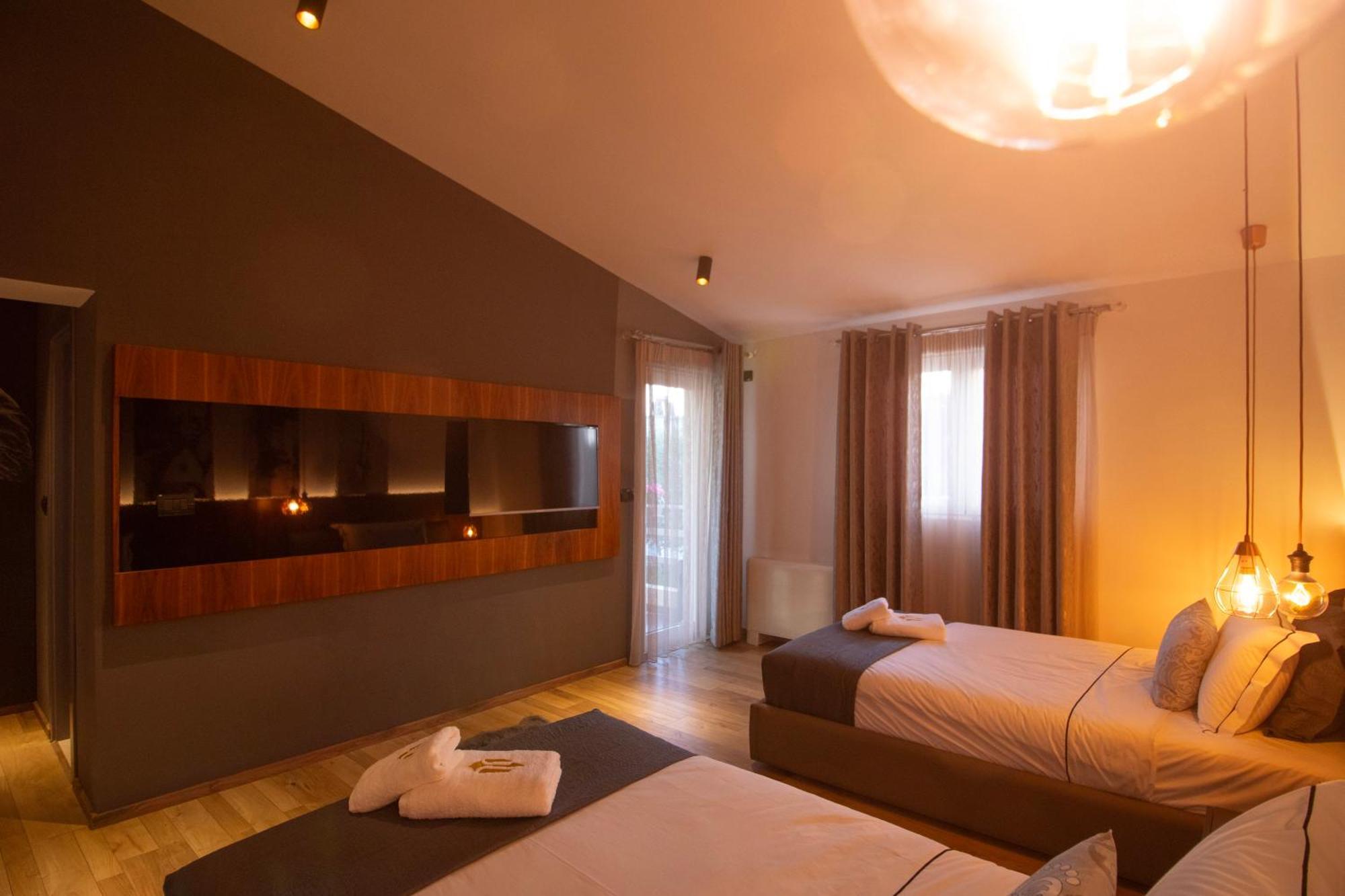 Hotel Elite Luxury Boutique à Fier Extérieur photo